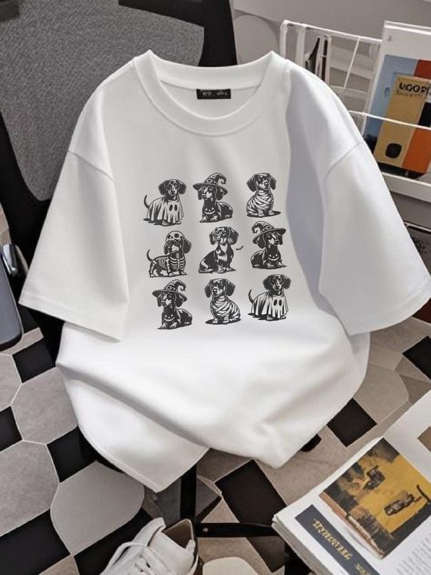 Retro Dachshund Witch Dog Spooky Season Halloween Funny T-Shirt Female Breathable Women Streetwear Casual Stretched Women Top Graphic Tees Top For Everyday Wear Comfortable Graphic T-Shirt For Women Casual Unisex Stylish Designer Clothes Fashion_viptrois.com