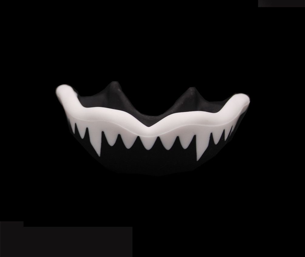 Fangs Vampire Fist Braces Teeth Guard Muay Thai Fighting Fighting Taekwondo Sanda Protective Gear_viptrois.com