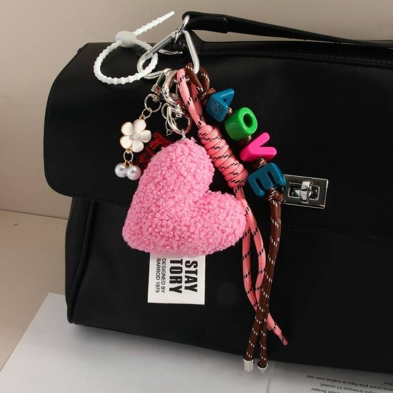 Fluffy Love Heart Keychain - Cute & Stylish Bag Charm Accessory For Purse, Backpack, Or DIY Decor (Pink)_viptrois.com