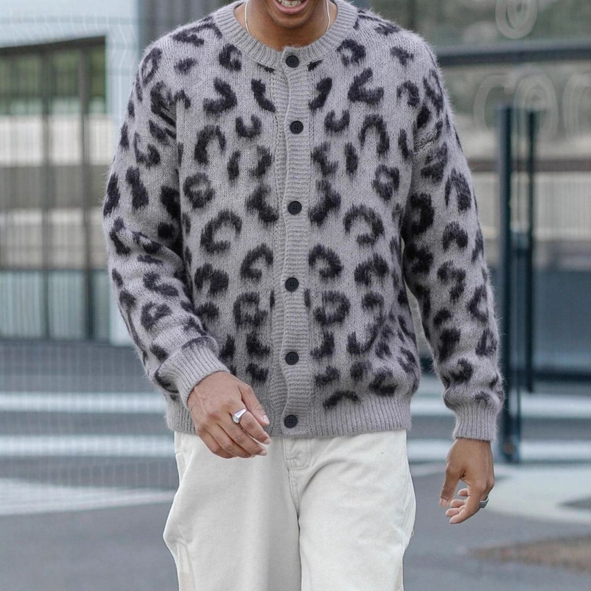 Men's Clothing American High Street Leopard Print Cardigan Sweater For Men And Women Streetwear Leopard Print Cardigan - Oversized Knit Sweater (Gray)_viptrois.com