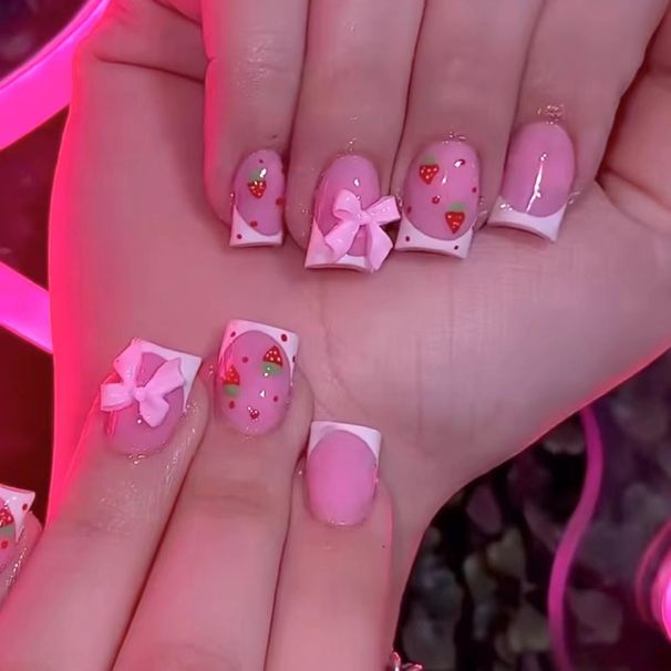 Short glossy European and American French bow strawberry cute sweet wear nail simple ins All-match wear nail 24_viptrois.com