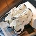 Children's Shoes Girls Sports Shoes Spring New Children's Soft Sole Daddy Shoes Medium And Large Children Girls Running White Shoes_viptrois.com
