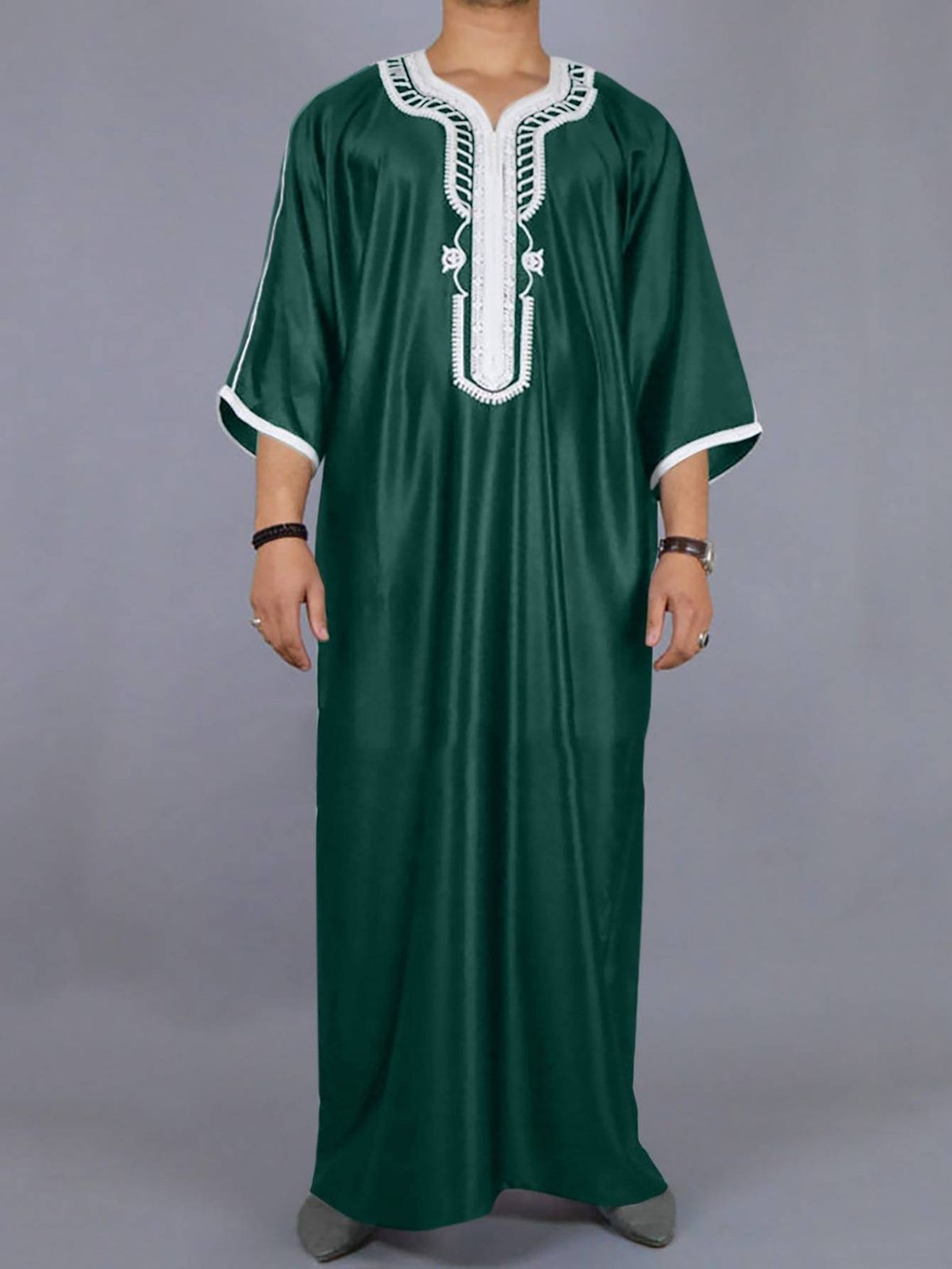 Men's Long Shirt, Casual Youth, Ordinary Black Muslim Embroidered Robe_viptrois.com