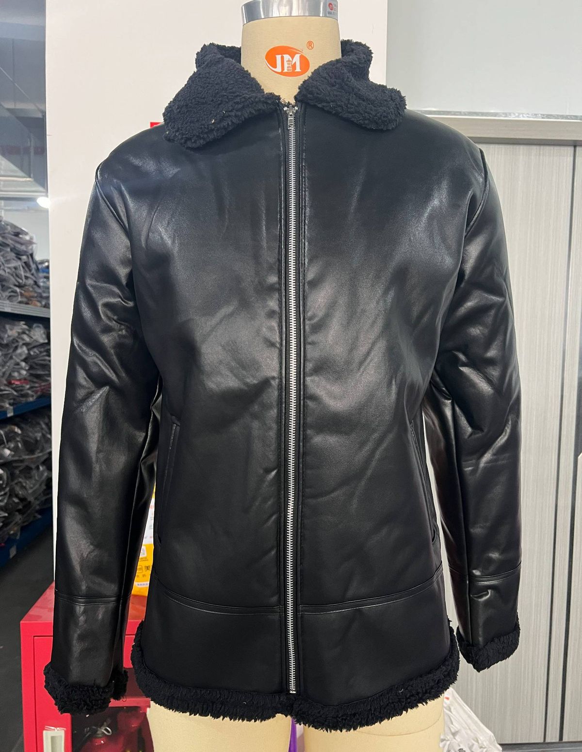 Men's Shearling-Lined Leather Coat With Wide Lapel - Premium Winter Overcoat, Luxurious Faux Fur Outerwear_viptrois.com