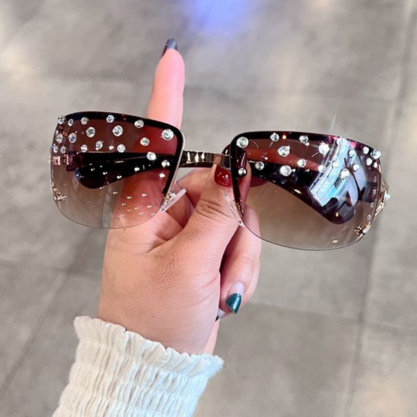 Internet Celebrity Same Style Diamond Sunglasses Retro Millennial Style Hot Girl High End Sense Ins Plain Sunglasses Anti Ultraviolet_viptrois.com