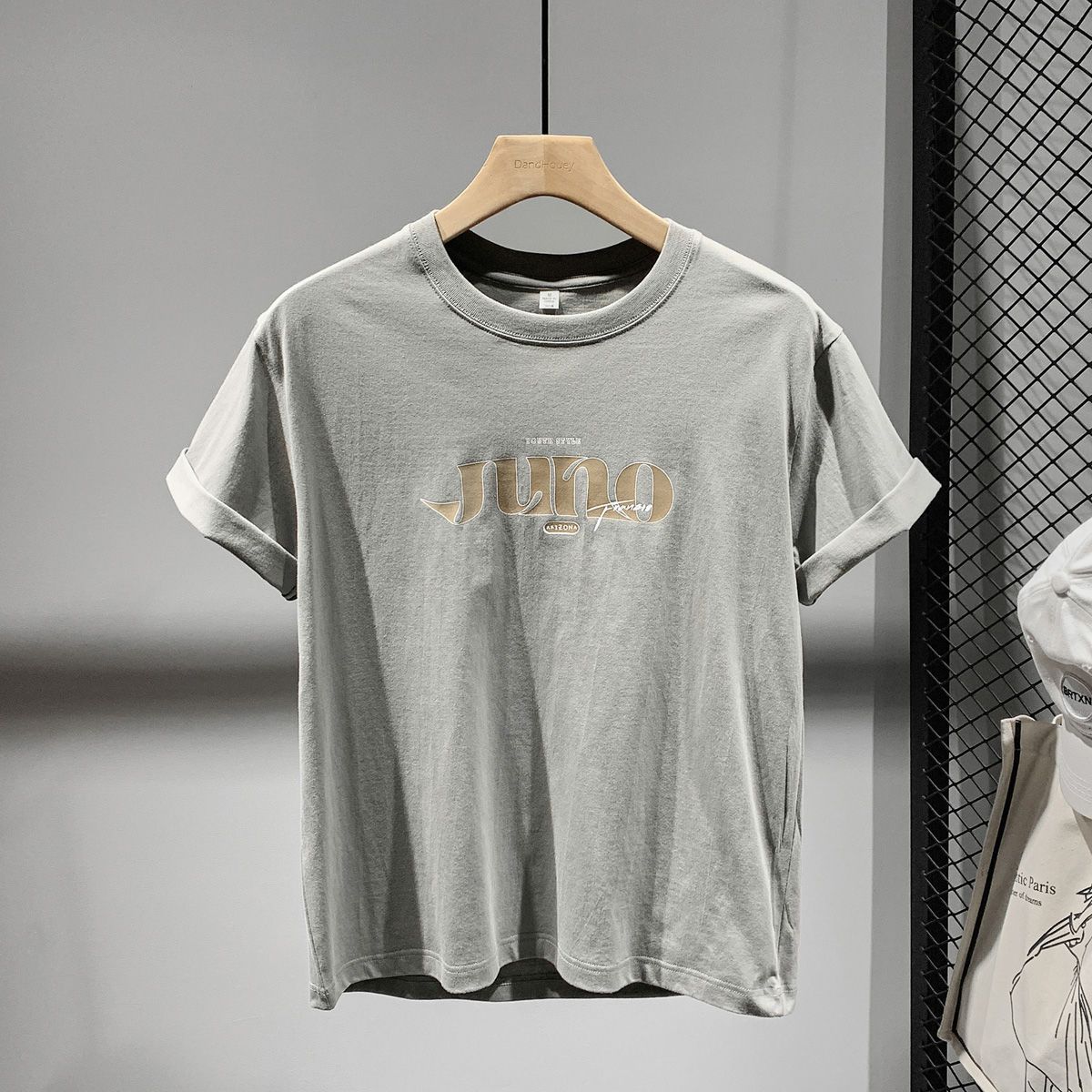 2025 Summer New Fashion Letter Printing Trend Versatile Short-sleeved T-shirt Men's Trendy Versatile Half-sleeved Bottoming Shirt_viptrois.com
