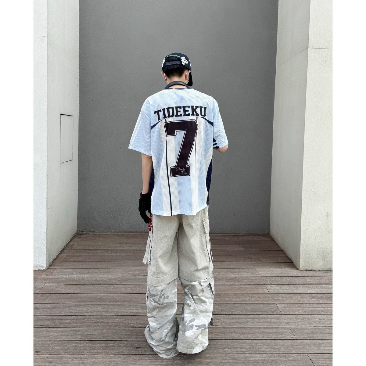 American-style Sports V-neck Jersey Short-sleeve T-shirt, New Loose Hip-hop Style T-shirt For Men And Women, Couple's_viptrois.com