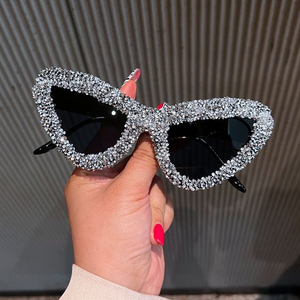 European And American Women's Cat Eye Sunglasses, Luxury Rhinestone Trend Sunglasses, Street Style Catwalk Party Glasses, Cross Border New Models_viptrois.com