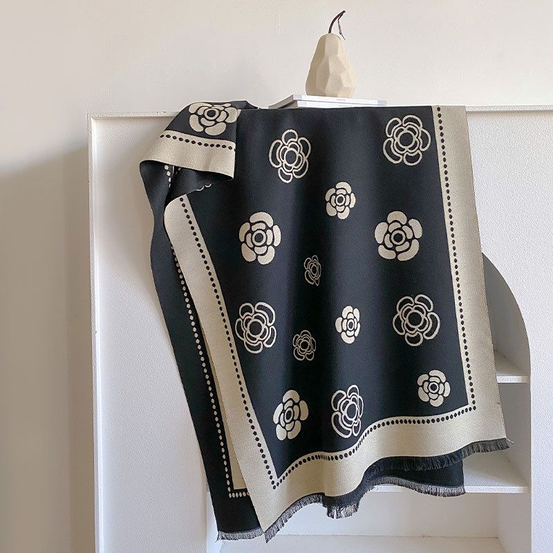 Women's Scarves Classic Explosions Camellia Cashmere Scarf All-match Thickened Warm Scarf Shawl Small _viptrois.com