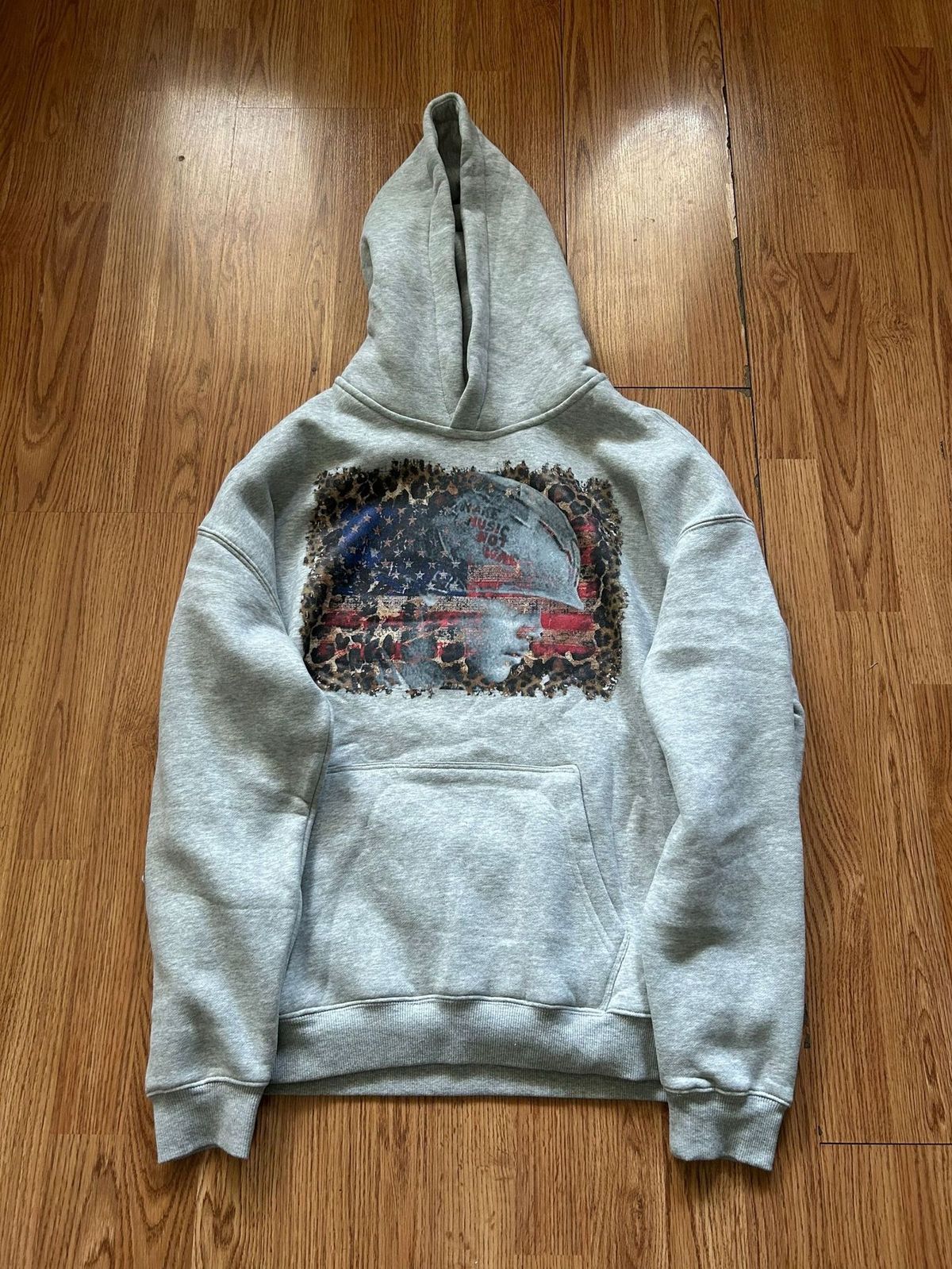 Dark Anime Print Hoodie - Oversized Y2K Streetwear Pullover With Graphic Design | Gothic Aesthetic Unisex Sweatshirt (S-XL)_viptrois.com