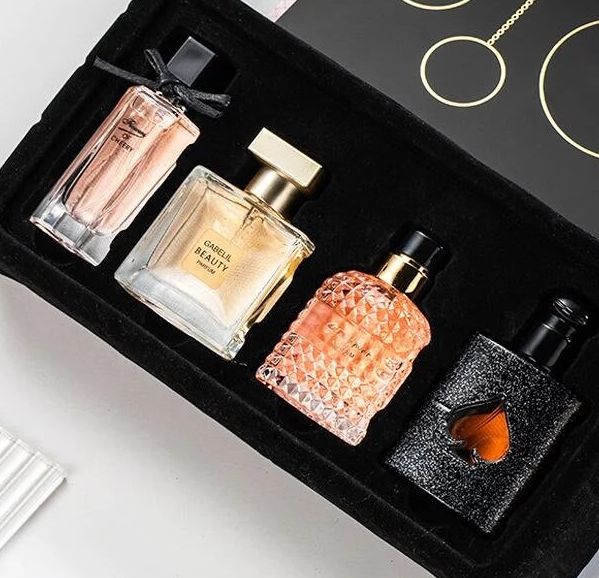 New 520 Valentine's Day Gift Box Four Piece Set Black Opium Lady Long Lasting Fresh Fragrance Perfume_viptrois.com