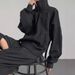 "Half-Zip High Neck Pullover – Minimalist Streetwear Hoodie With Metallic Accents (Black/Grey, M-3XL)"_viptrois.com