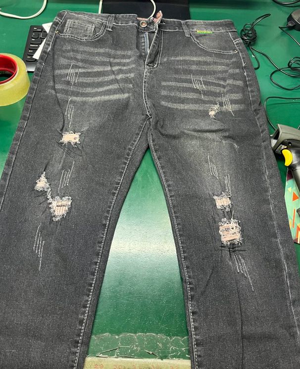 Men's Clothing Autumn Skinny Jeans Men's Black Nine Point Pants Ripped Patches Retro Trendy Men's Pants Casual Ins_viptrois.com