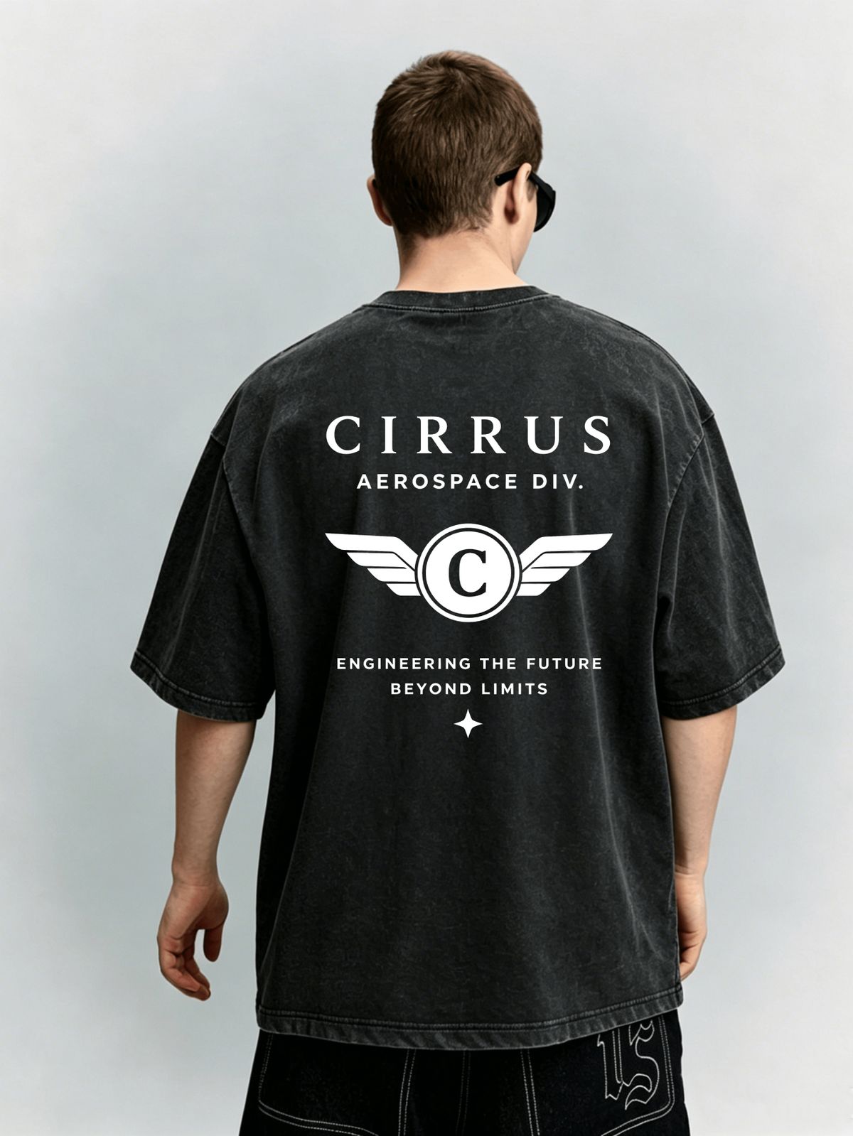Vintage Washed "CIRRUS AEROSPACE DIV." Wing Logo Graphic 230g Cotton T-Shirt Men's Casual Streetwear Tee_viptrois.com