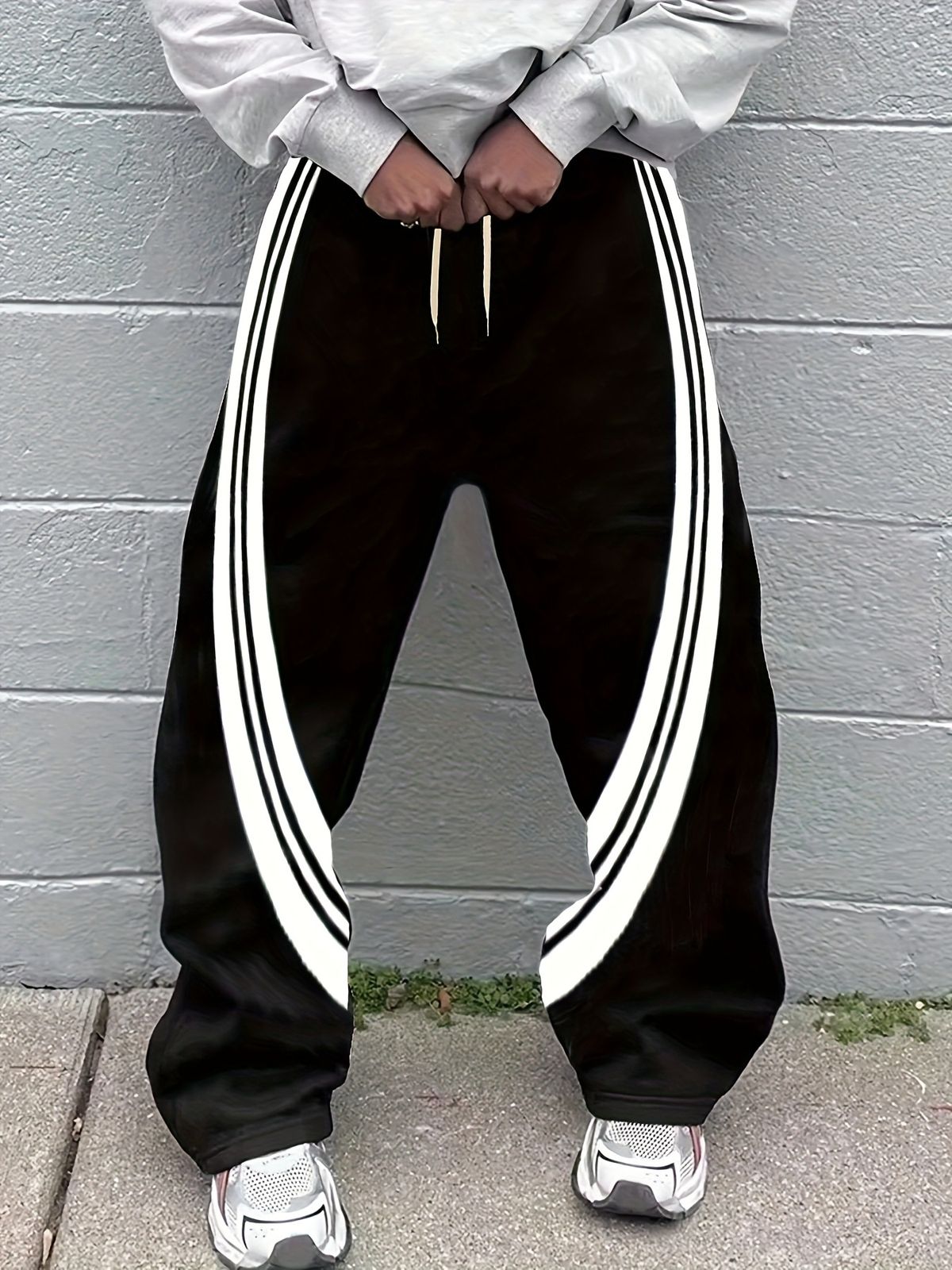 Men's Clothing New Fashion Brand Fashion Stripes Simple Slightly Elastic Fabric Flared Pants Fashionable And Versatile_viptrois.com