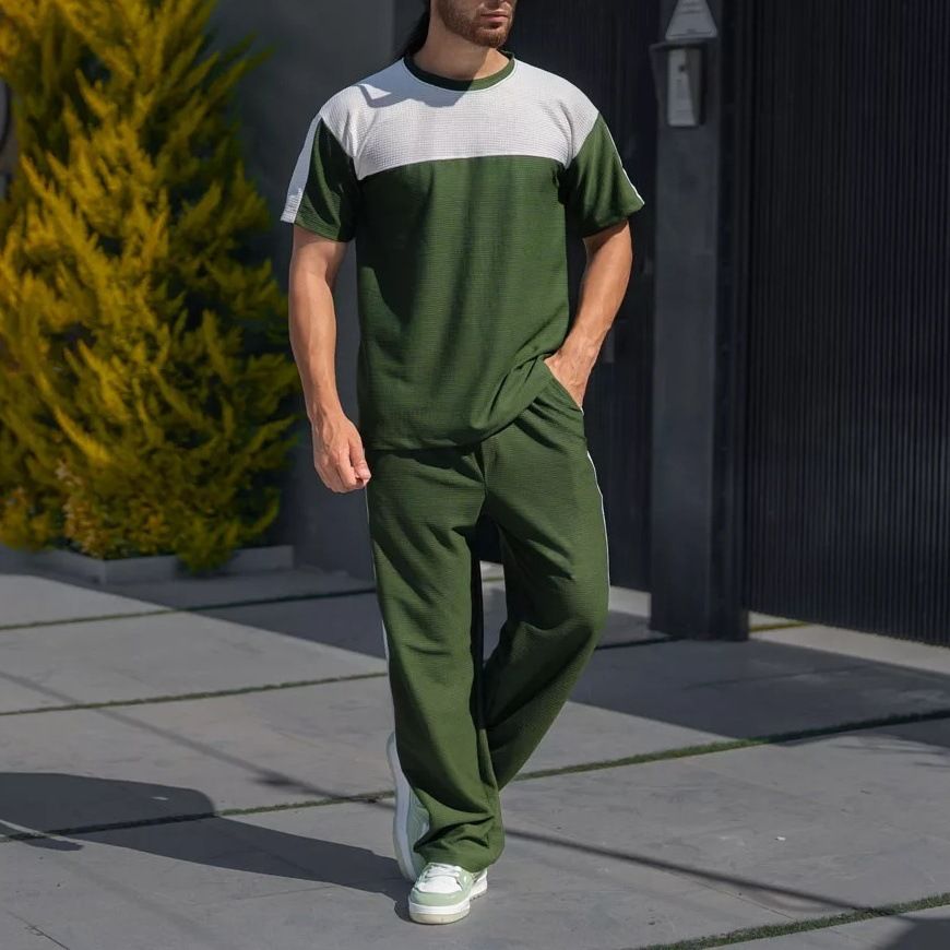 "Men's Color Block Waffle Knit Short Sleeve Set – Breathable Loose Fit Crew Neck T-Shirt & Casual Pants (Black/Khaki/Grey/Green, Sizes S-XXXL)"_viptrois.com