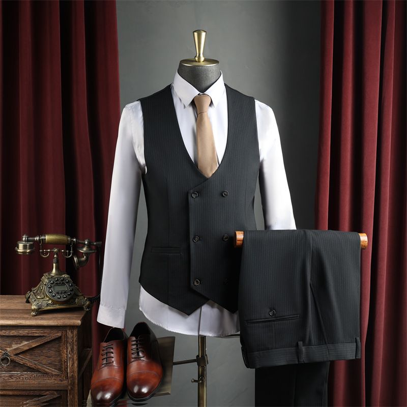"Men's Premium Navy Blue Double-Breasted Suit Set - Wrinkle-Resistant Wedding & Business Outfit With Subtle Pinstripes"_viptrois.com