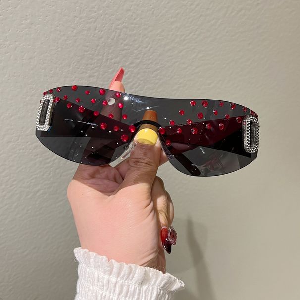 Millennial Hot Girl Style Punk Diamond Sunglasses For Women European And American Retro Diamond Studded Sunglasses High End Ins Plain Glasses_viptrois.com