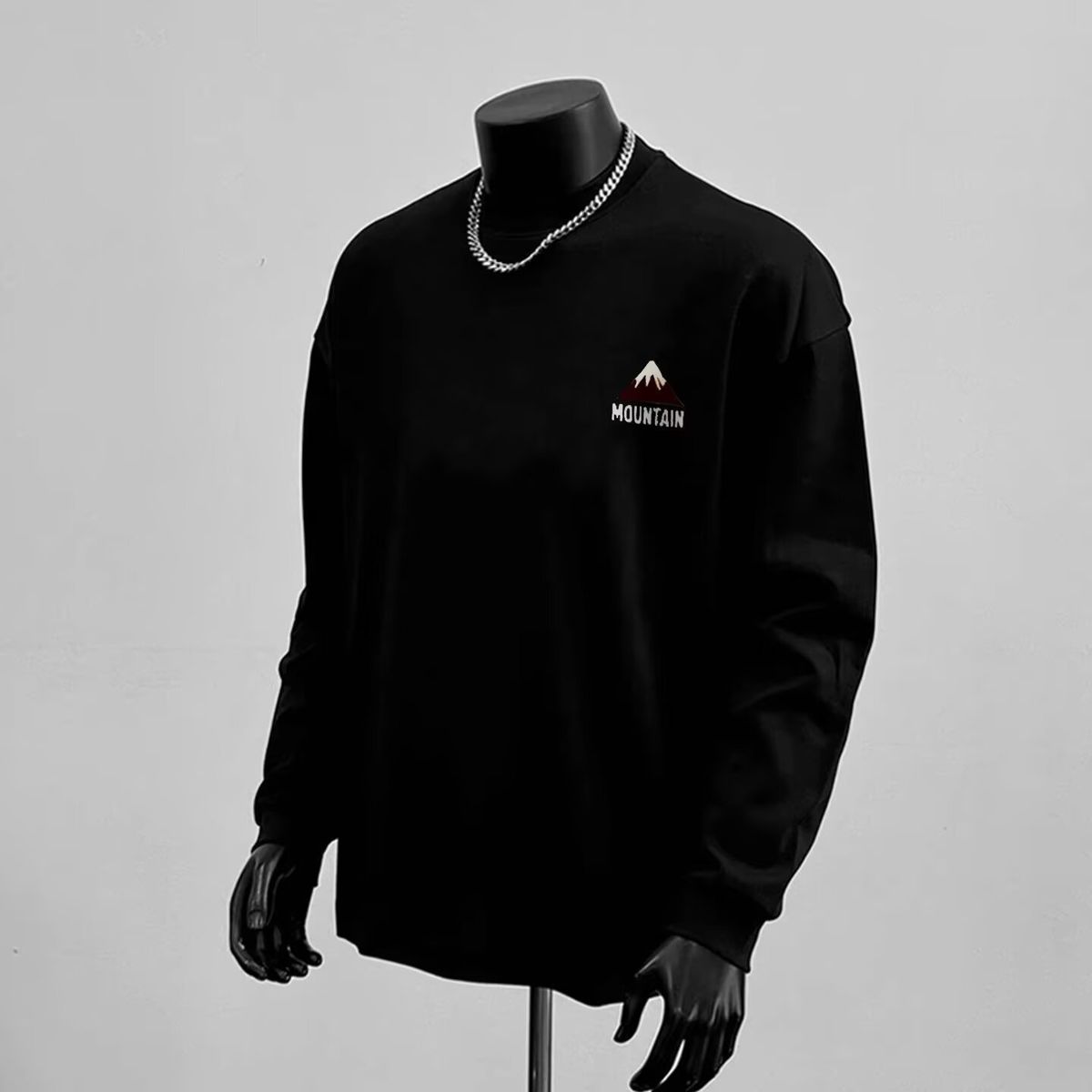 Premium Cotton Crewneck Sweatshirt For Men - Heavyweight Relaxed Fit Pullover With Minimalist Letter Print (White/Black, S-4XL)_viptrois.com