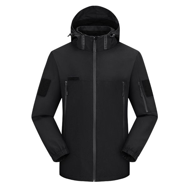 "Men's Lightweight Softshell Jacket – Breathable & Windproof Outdoor Workwear For Hiking, Skiing & Travel"_viptrois.com