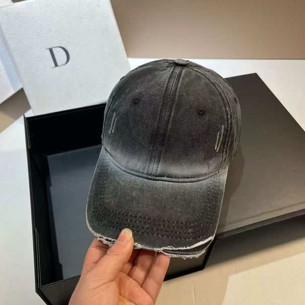 Youth Street Personalized Washed Hole Baseball Outdoor Fashion Leisure Versatile Couple's Duck Tongue Hat_viptrois.com