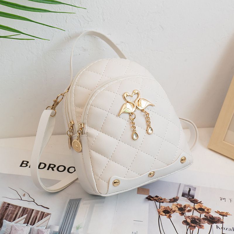 Quilted Floral Backpack - Stylish Laptop Bag With Metal Decorations Cute & Spacious School Bag For Women & Girls_viptrois.com