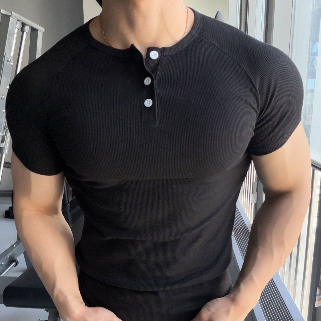 Men's Retro Sports T-Shirt Henley Collar Short Sleeve Coarse Ribbed Casual Style Summer Fit Tapered Cuffs_viptrois.com