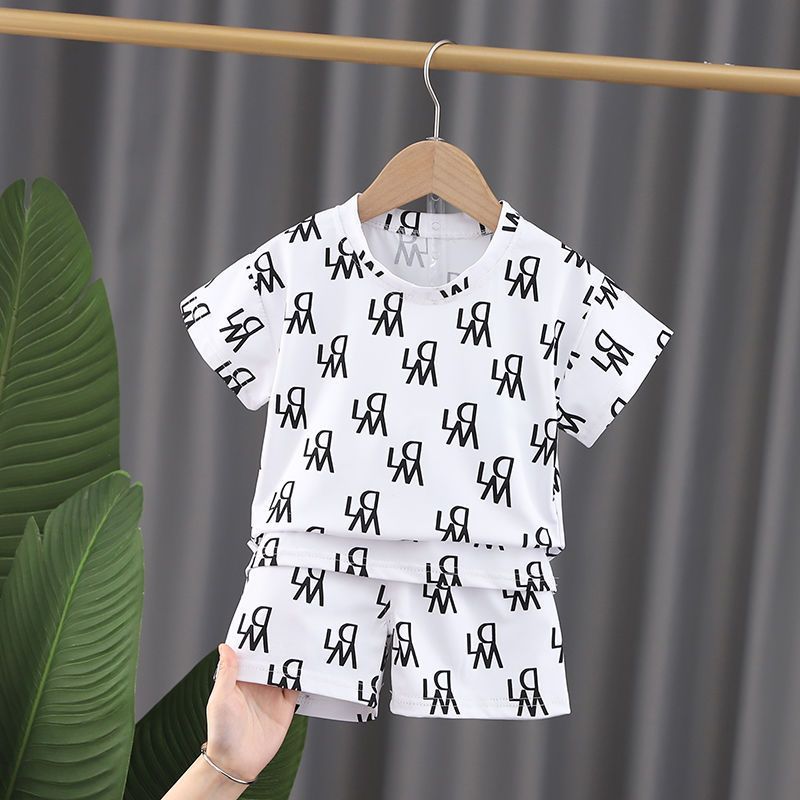 Mother & Kids Children's boy and girl baby suits 2024 Korean version boys' stylish printed suits two-piece suits for small and medium children_viptrois.com