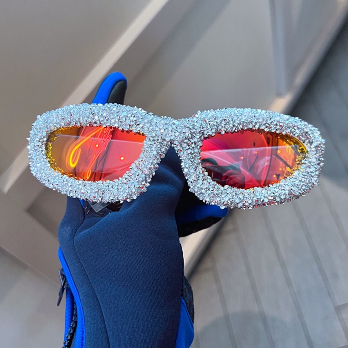 European And American Personality Sports Style Cat Eye Sunglasses Full Of Diamonds Y2K Sunglasses For Women Fashion I Catwalk Party Glasses For Men_viptrois.com