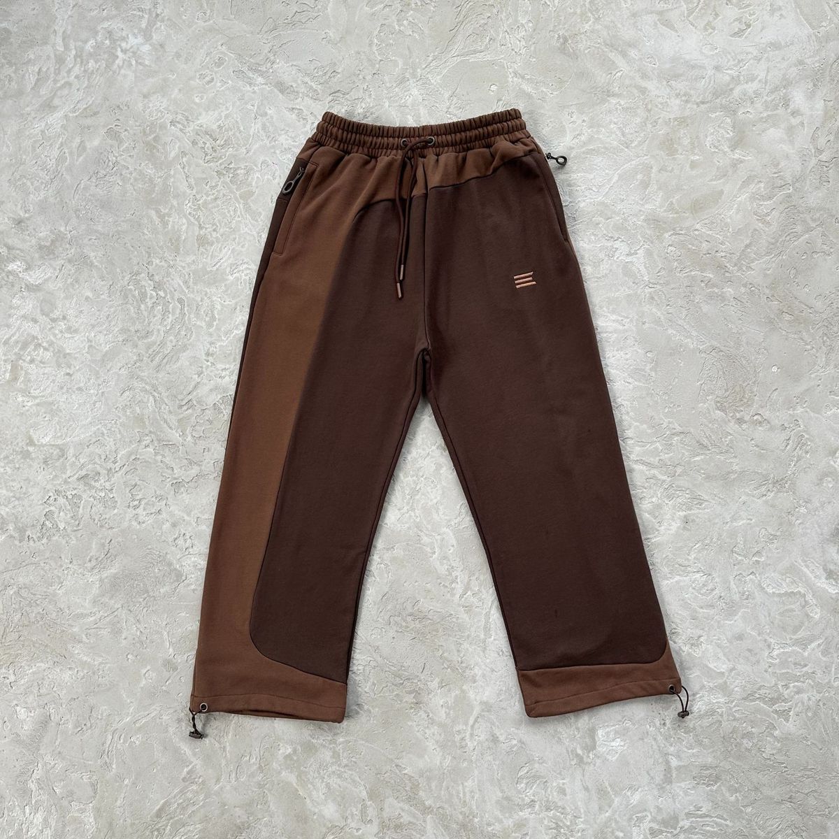 "Premium Cotton Embroidered Sweatshirt & Sweatpants Set - Men's & Women's Casual Business Attire (Black, Grey, Brown, XS-XL)"_viptrois.com