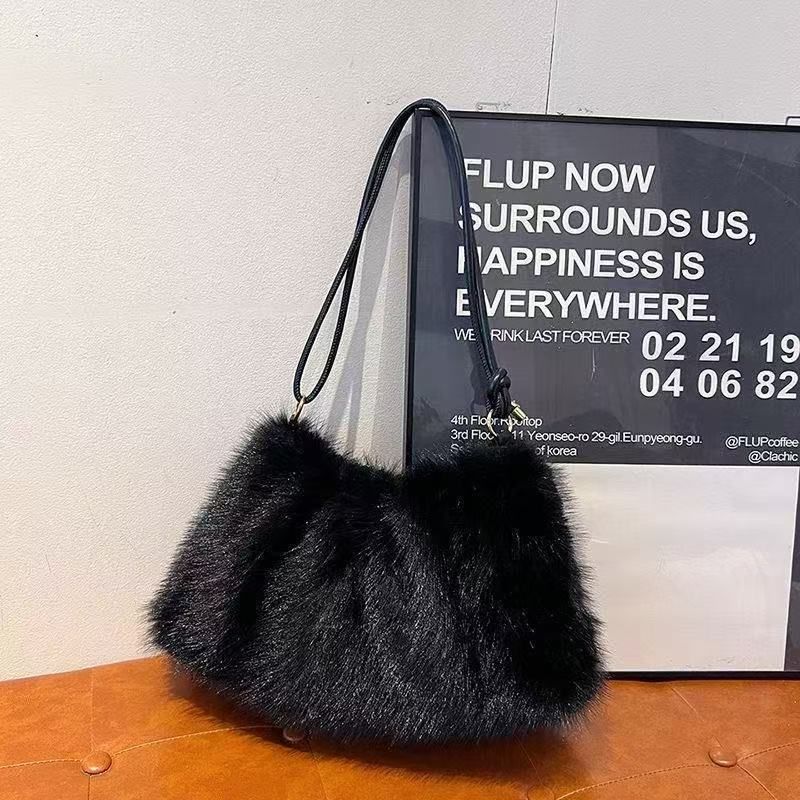 Women's Bags Autumn And Winter New Imitation Fox Fur Women's Fashion Versatile Underarm Plush Bag Casual Handbag Shoulder Bag_viptrois.com