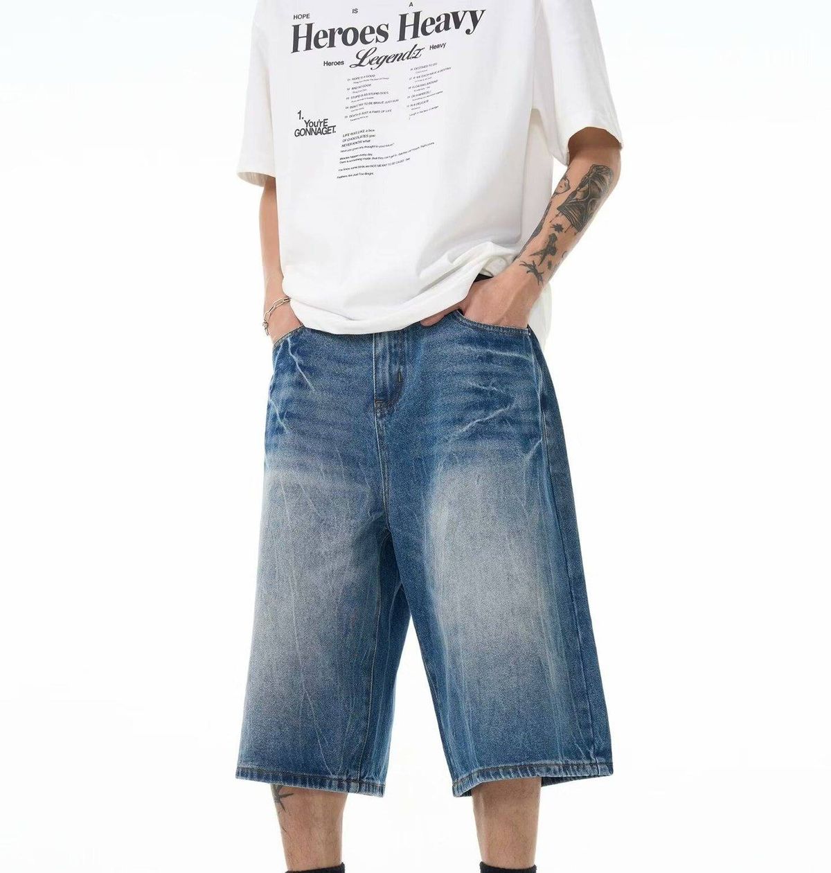 Unisex Retro Washed Distressed Cropped Denim Shorts High Street Style Wide Leg Mid-Length Pants Loose Fitting_viptrois.com