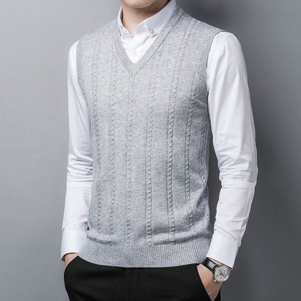 Men's Autumn And Winter New V Neck Knitted Vest Casual Pullover Solid Color Sleeveless Twisted Sweater Vest Bottoming Shirt_viptrois.com
