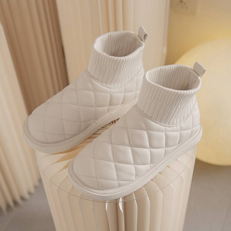 Snow boots women's new fashion thick soles in winter with extra thick velvet wear non-slip warm large cotton shoes_viptrois.com