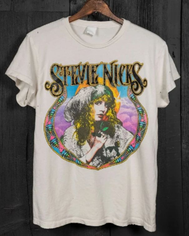 Stevie Nicks Vintage Fleetwood Mac Rock Band Unisex Tshirt Reprint_viptrois.com