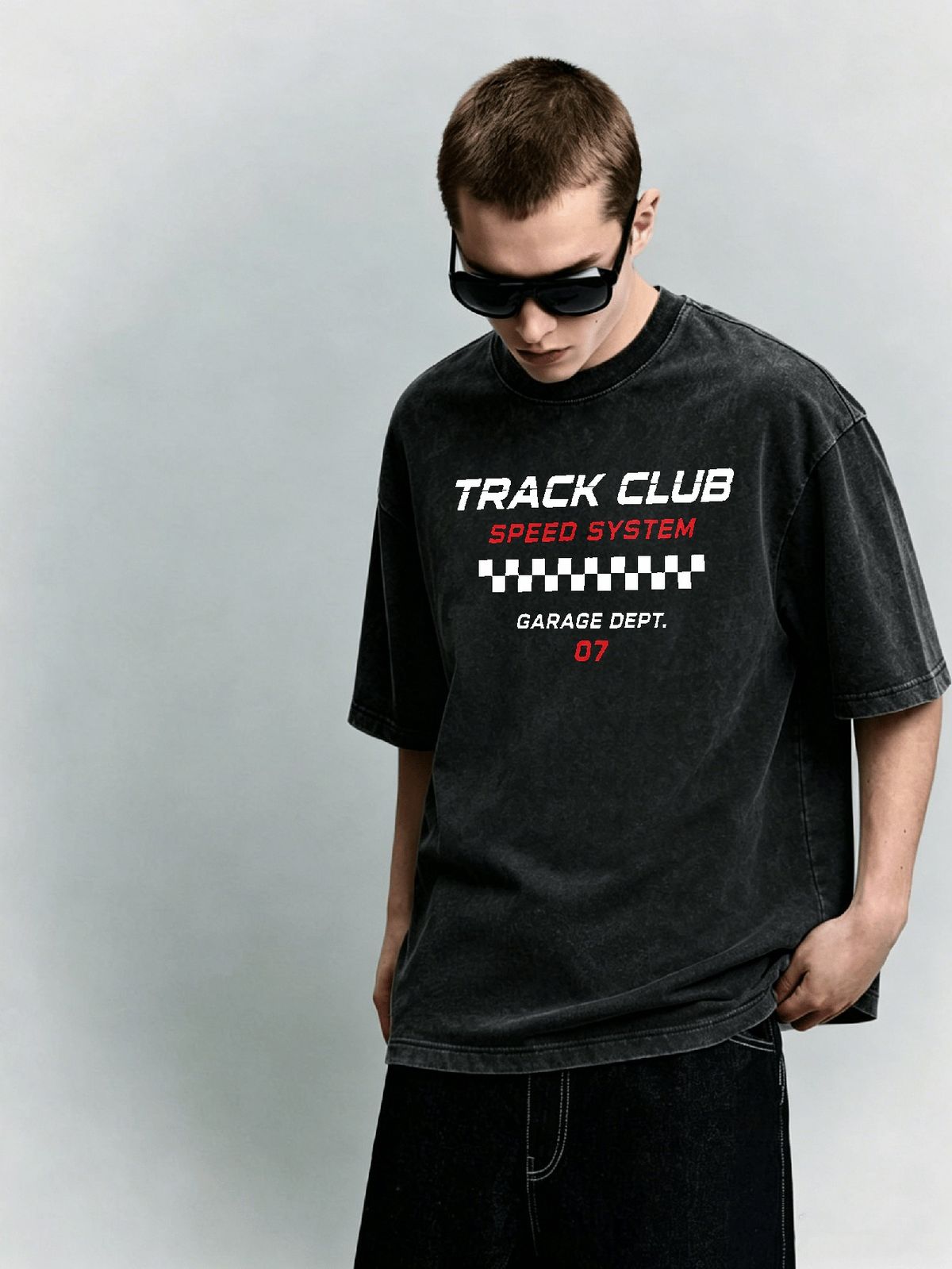 Heavyweight 230g Washed Racing Checkered Printed T-Shirt Men's Urban Streetwear Tee_viptrois.com