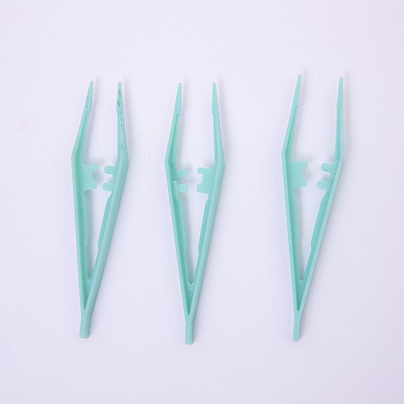Disposable tweezers wholesale plastic tweezers 11cm * 2.3cm first aid kit first aid kit accessories Student Manual tweezers_viptrois.com