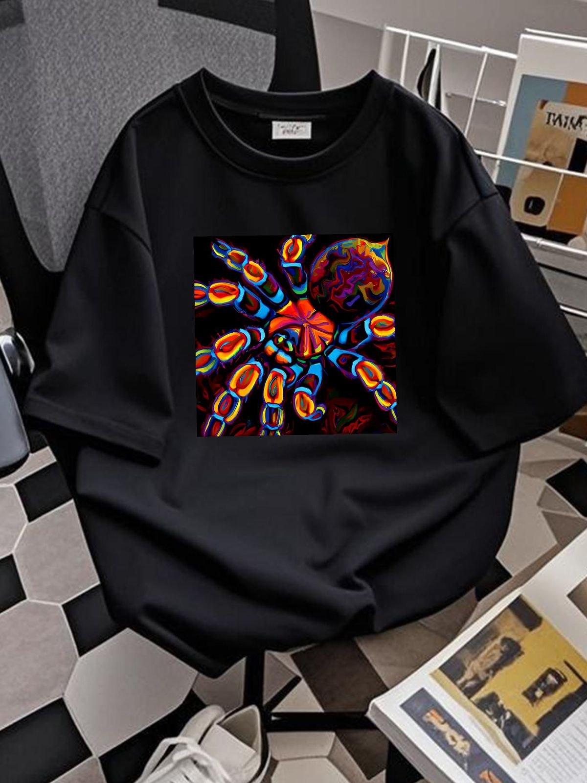 Vintage Style Spider T Shirt Tarantula Art Weird Creepy Arachnid Nature Cool Soft Versatile Fashion Stretched Casual Slightly Comfortable Unisex_viptrois.com