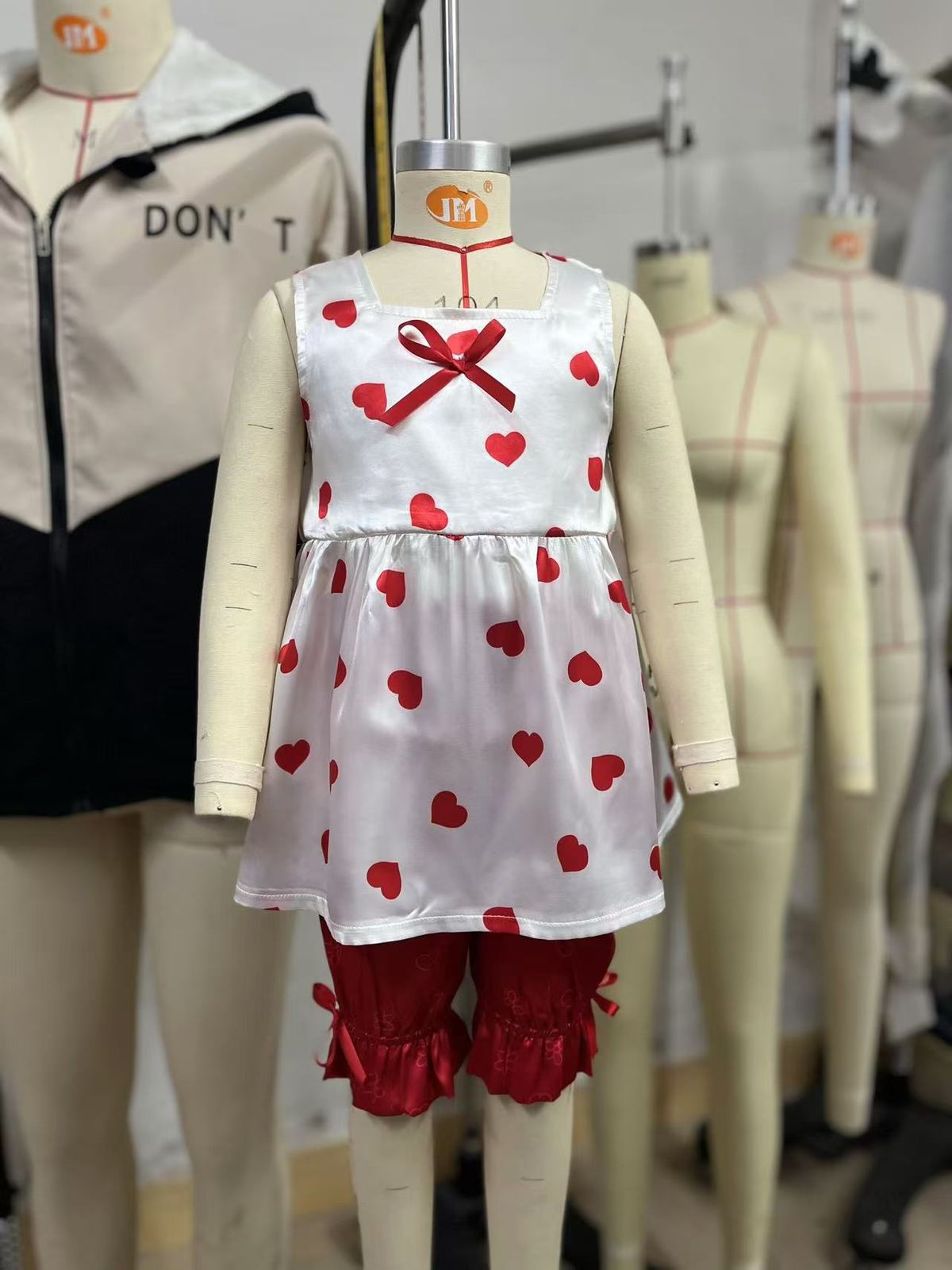 Mother & Kids Silk Girl Suit Satin Heart Butterfly Casual Suit_viptrois.com