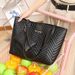 Women's Bags Women's Wave Pattern Diamond Embroidery Shopping Bag Wholesale New Two Piece Shoulder Large Tote Bag_viptrois.com