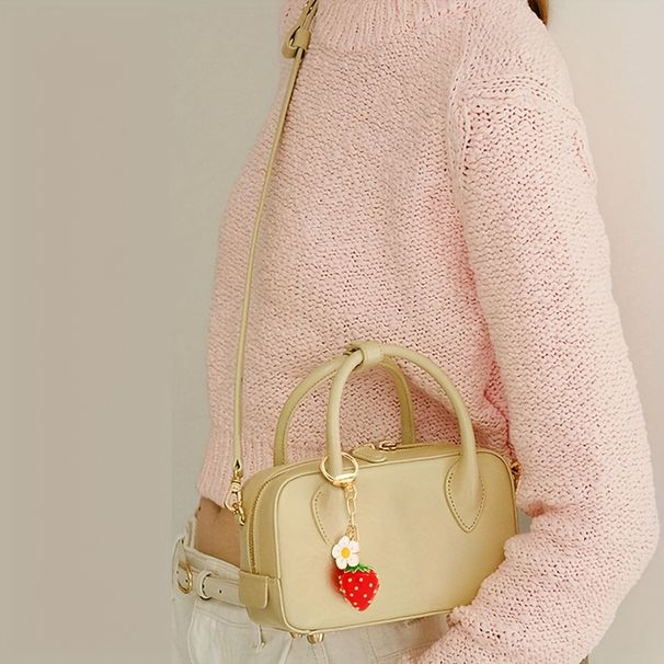 Strawberry Gold Bag Charm Keychain Women's Fashion Fruit Flower Keychain Cute Wallet Pendant Car Keychain Jewelry Gift_viptrois.com