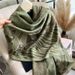 Unisex Autumn and winter new flower cashmere scarf women's air conditioning shawl fashion temperament thick scarf_viptrois.com