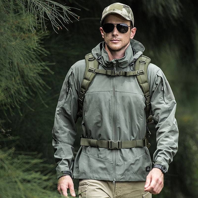 Urban Tactical Softshell Jacket - Lightweight Waterproof Windbreaker For Hiking/Skiing/Commuting (Grey/Black/Khaki/Olive)_viptrois.com