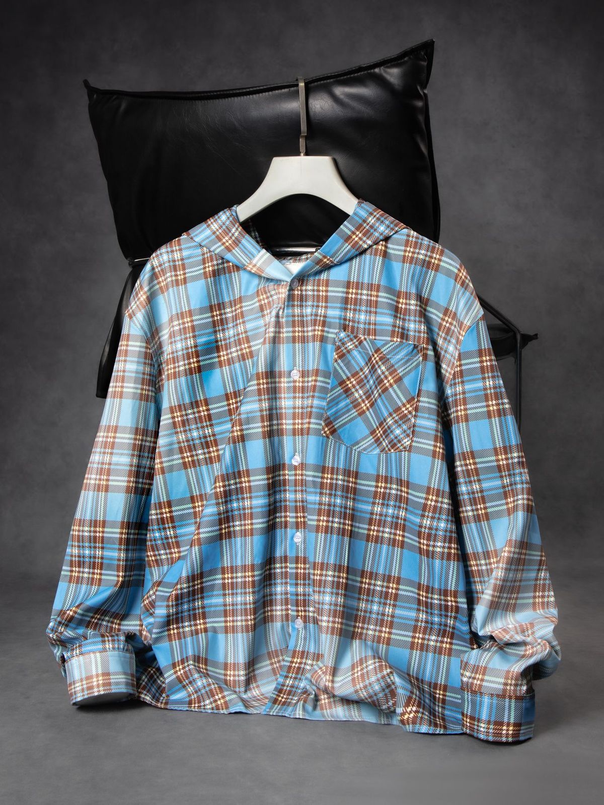 Vintage Checkered Hooded Jacket – Unisex Oversized Plaid Coat (S-XL, 4 Colors)"_viptrois.com