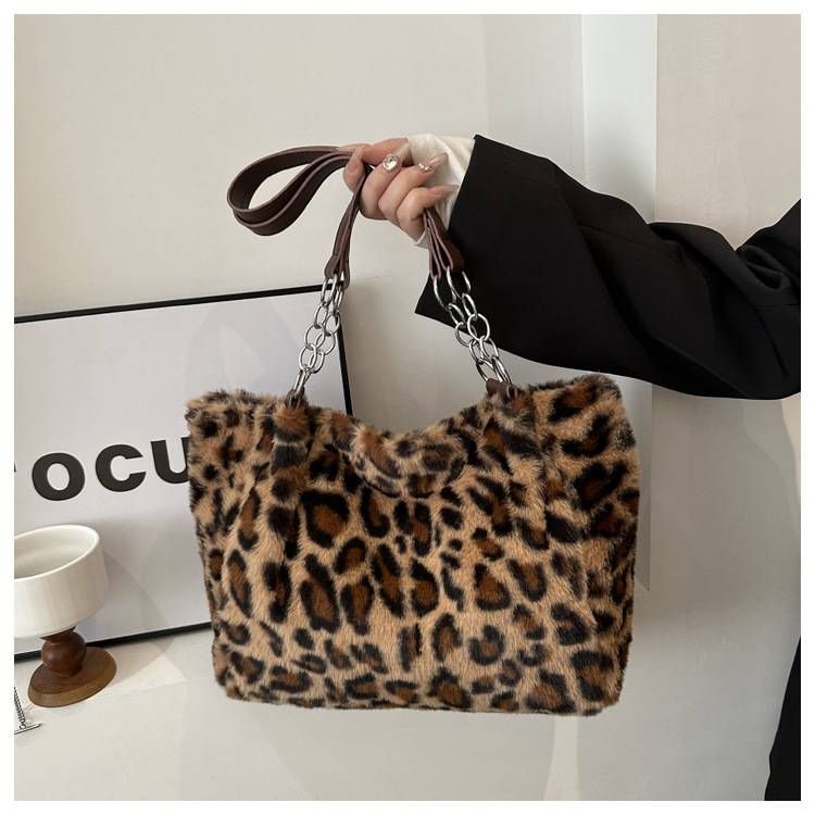 Women's Bags Large Capacity Plush Leopard Print Tote Bag New Temperament Versatile Fur Bag Shoulder Bag Handbag_viptrois.com