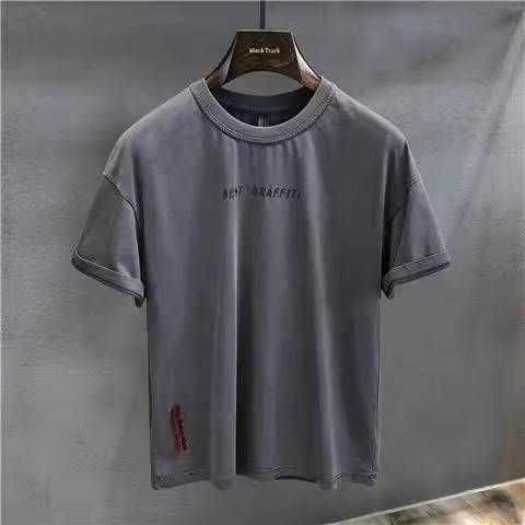 A New Retro, Soft, Washed Green, High-quality, Trendy Short-sleeved T-shirt For Men, A Trendy Japanese-style T-shirt_viptrois.com