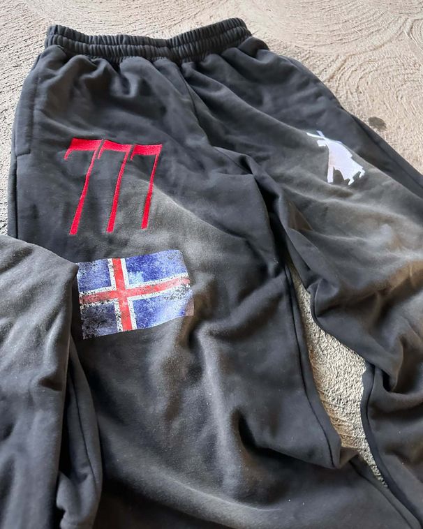 Streetwear Hoodie With Cross Print & Flag Embroidery - Loose Fit Zip-Up Hooded Sweatshirt For Men & Women_viptrois.com