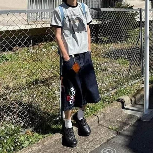 Japanese Streetwear Denim Shorts For Men & Women - Colorful Letter Print, Loose Fit Cropped Dark Blue Summer Shorts_viptrois.com