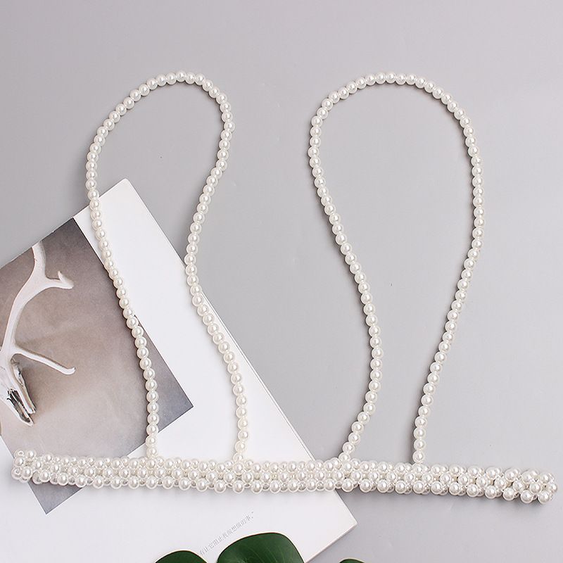 Internet celebrity T-shirt with beaded niche pearl suspender chain for women, sweet, cool and sexy concave shape accessories chain suspender trend_viptrois.com
