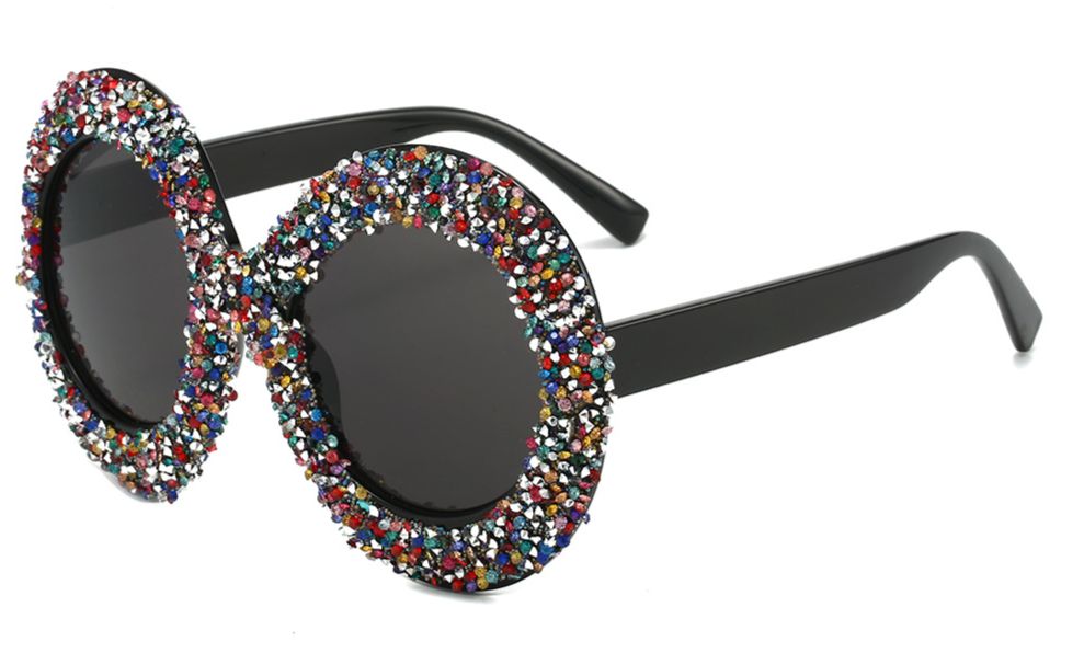 2024 New Cross Border Large Frame Oval Sunglasses Rhinestones Luxury Personality Hip Hop Sunglasses Women Street Party Glasses_viptrois.com